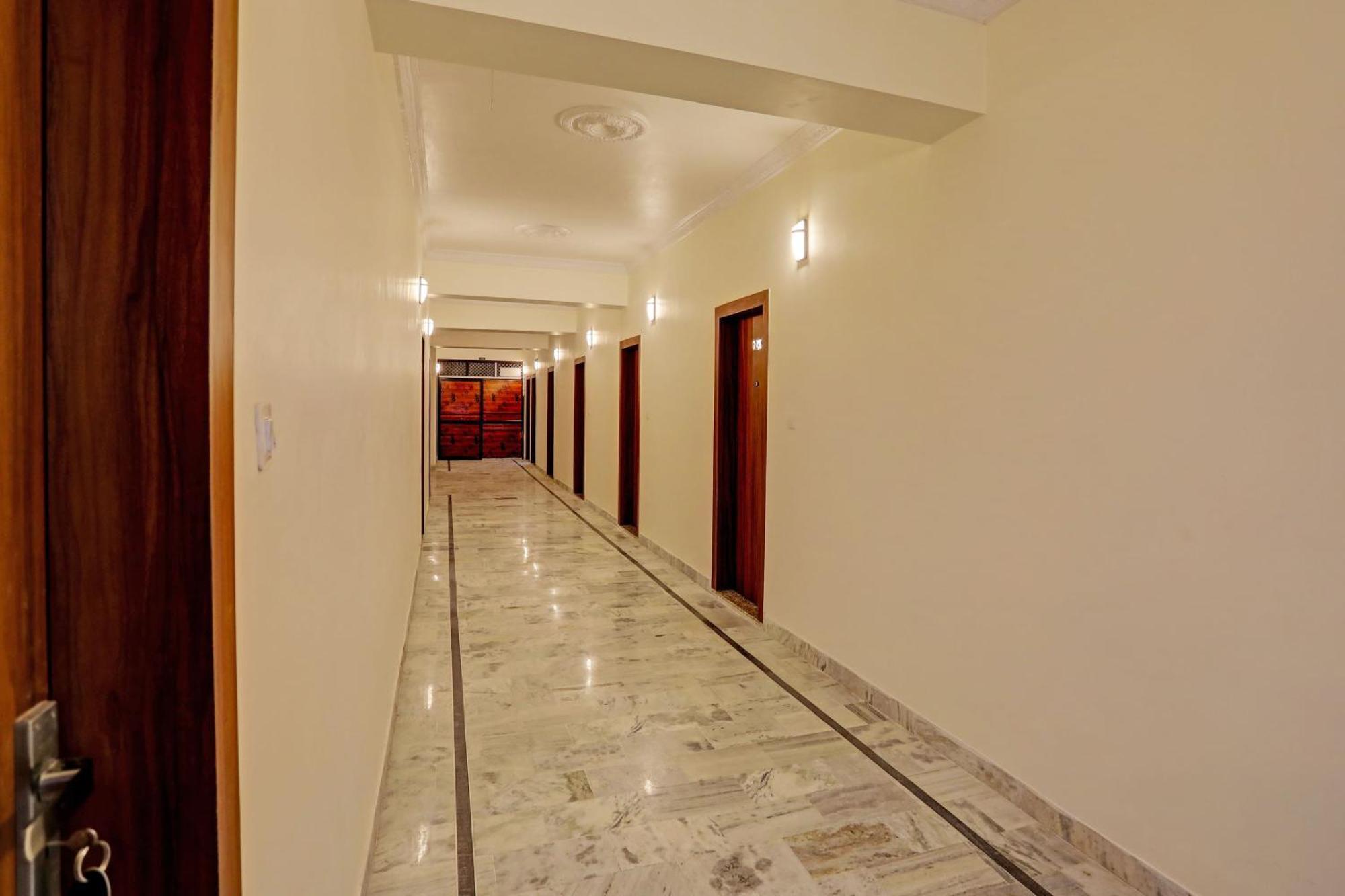 Hotel O Al Diwan Banquet And Suites Kánpur Kültér fotó